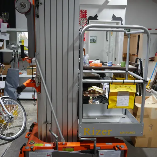 Rizer elevating work platform