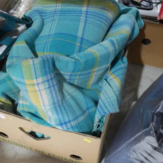 Woolen blankets, curtains