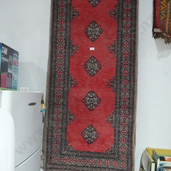 Floor runner rug