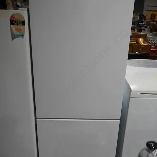 F&P fridge freezer