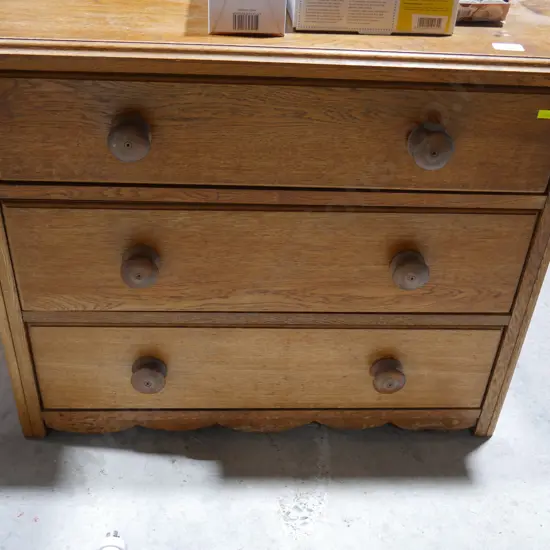 3 drawer chest