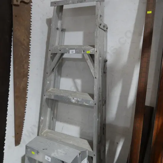 Ladder