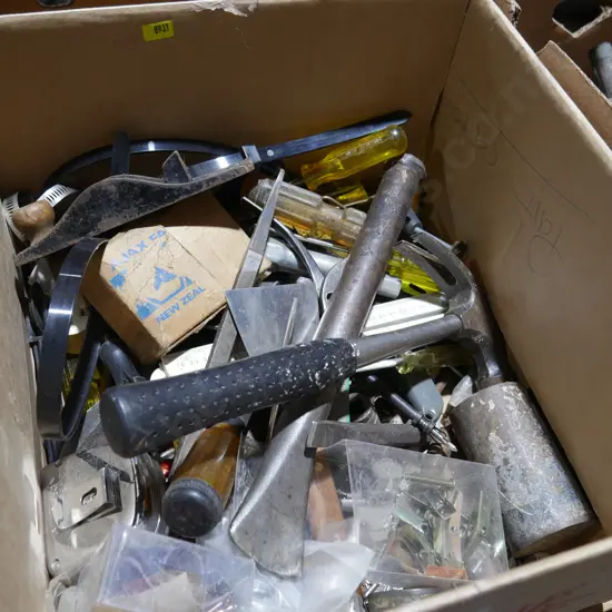 Screwdrivers , hammer , ect