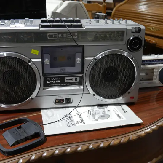 Tape radio players
