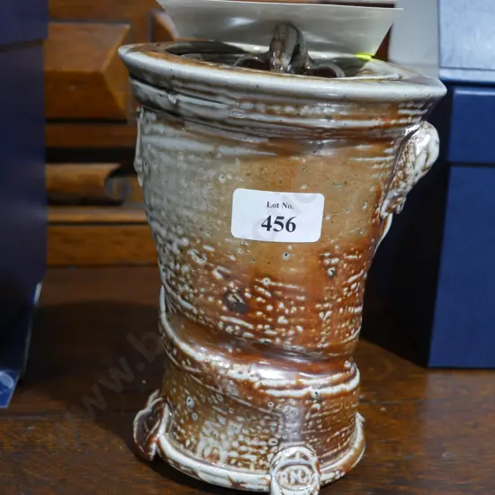 Ross Mitchell Anyone Whanganui, pottery lidded pot