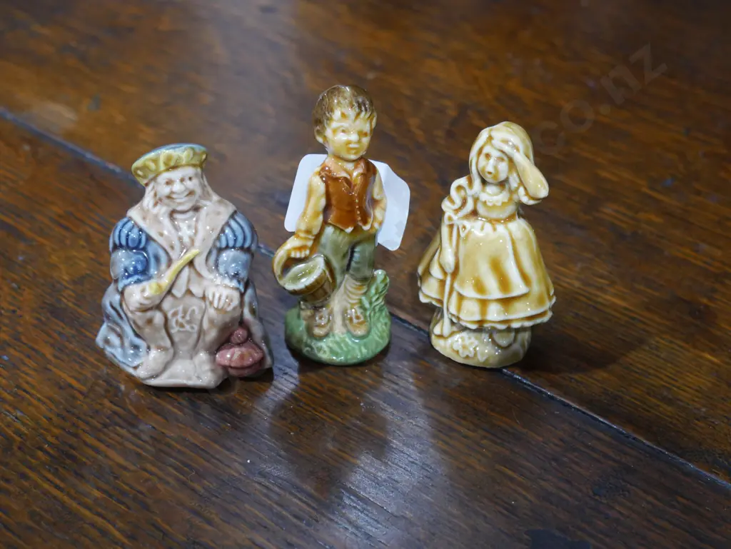 3 large Wade wymsies Image 1++