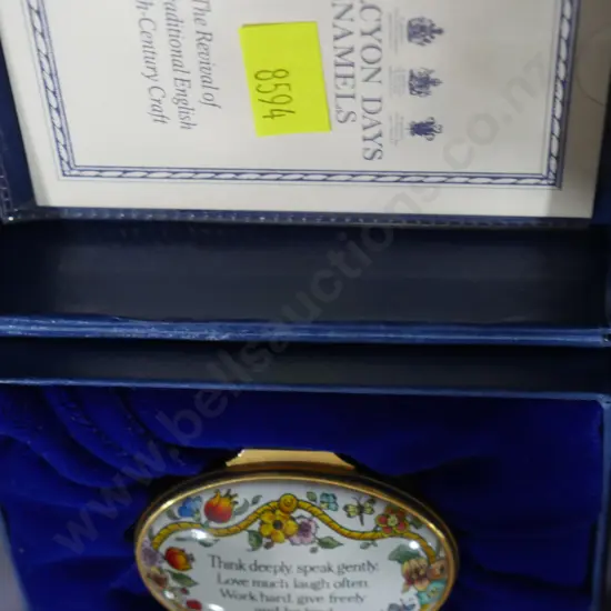Boxed Halcyon Days enamel trinket