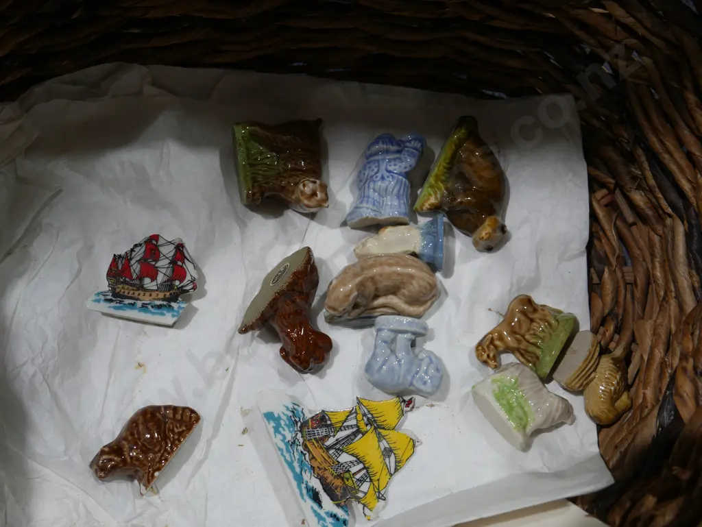 Cane basket, Wade wymsies Image 1++