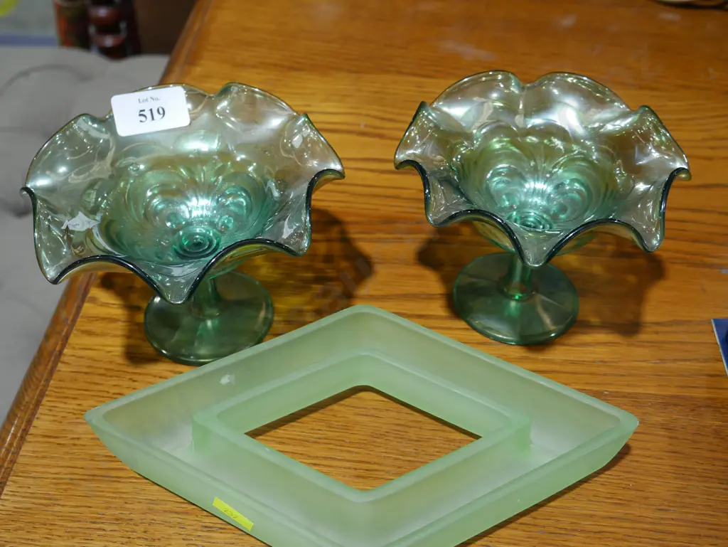 3 pieces uranium glass Image 1++