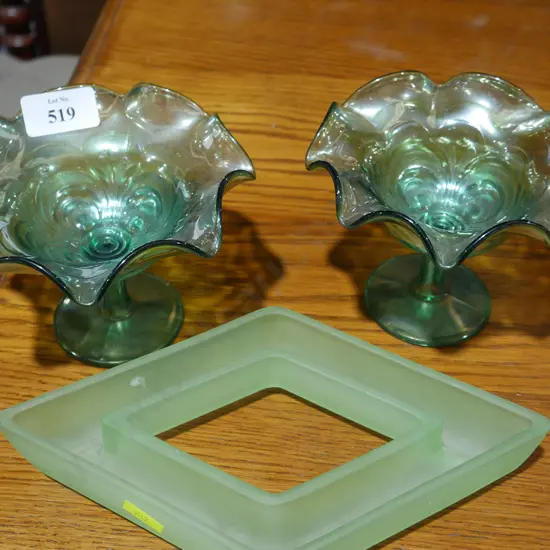 3 pieces uranium glass