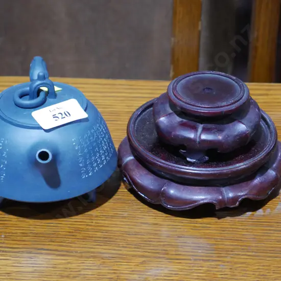 Oriental tea pot and stands