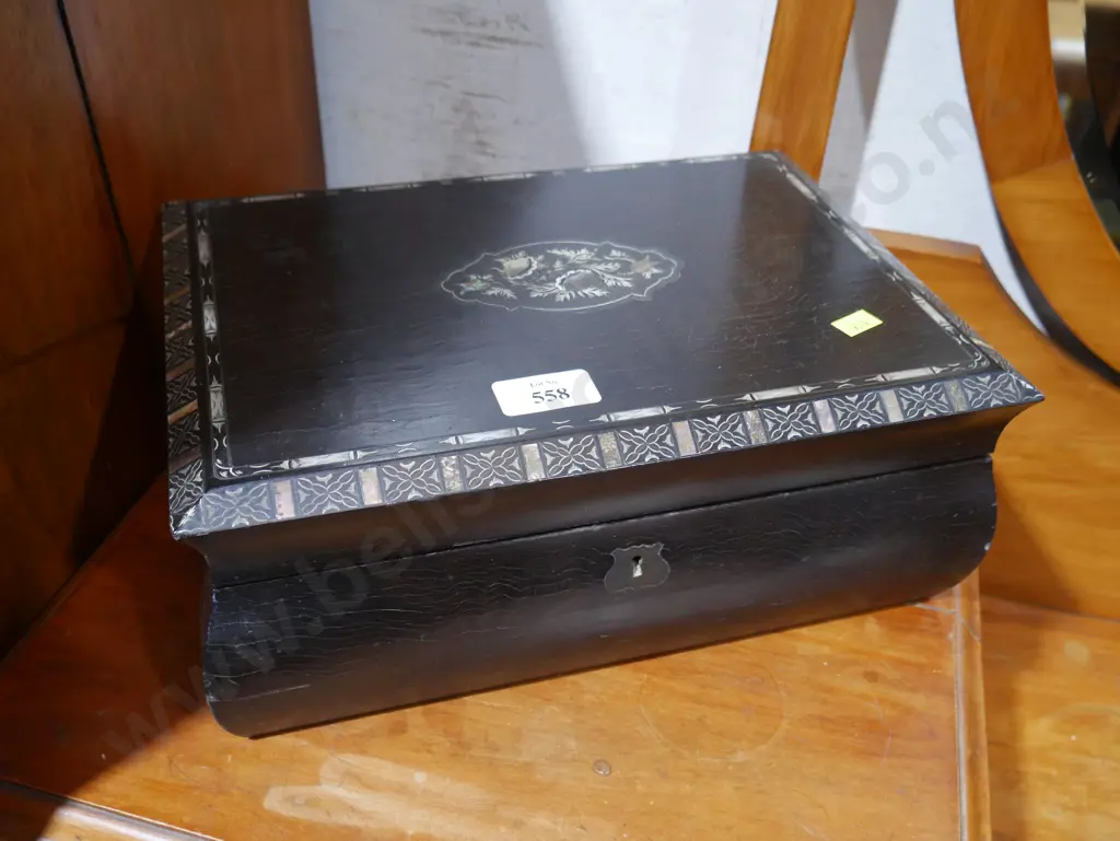 Antique writing slope box Image 1++