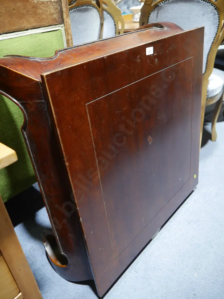 Coffee table Image 1++