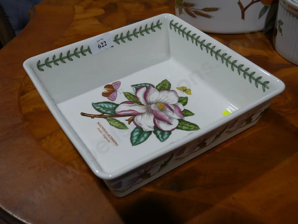Portmeirion  pie dish Image 1++