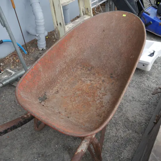 Wheelbarrow