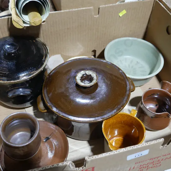 NZ studio pottery