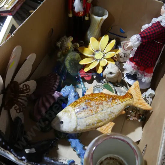 Pottery sea creatures, figurines etc