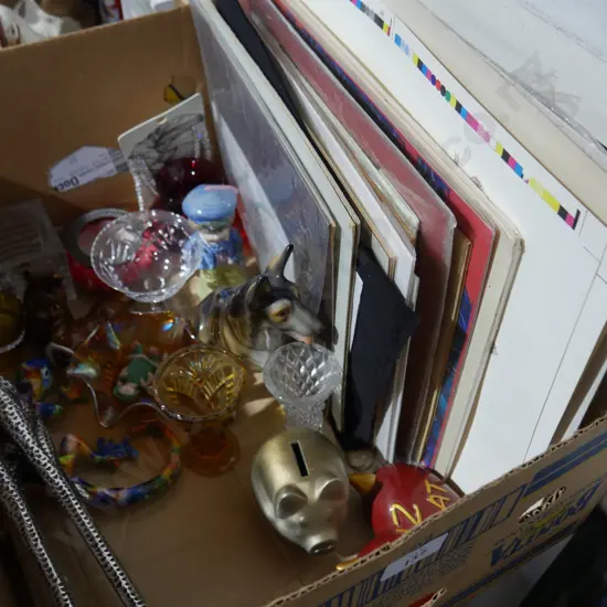 Unframed artwork, figurines etc