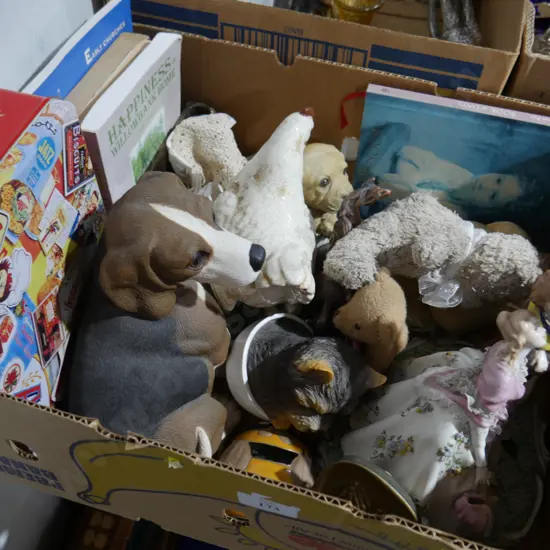 Figurine, animal figures etc