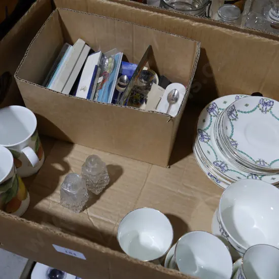 Souvenir teaspoons, china