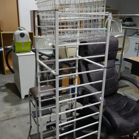 Storage rack