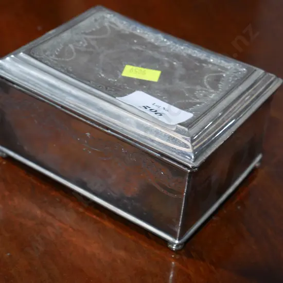 Sliver plate trinket box