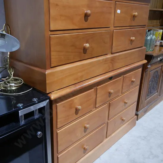 2  chests of drawers