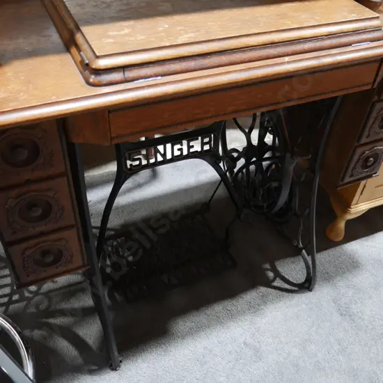 Treadle sewing machine