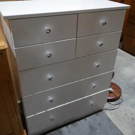 White set of drawers