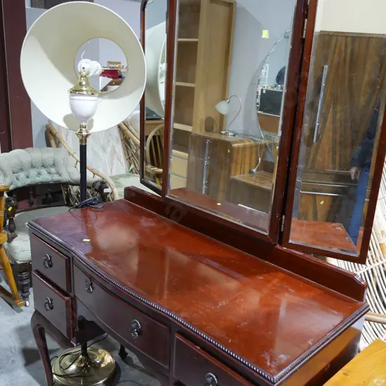 Mirror back dutchess