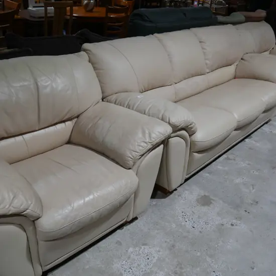 3 piece cream leather lounge suite