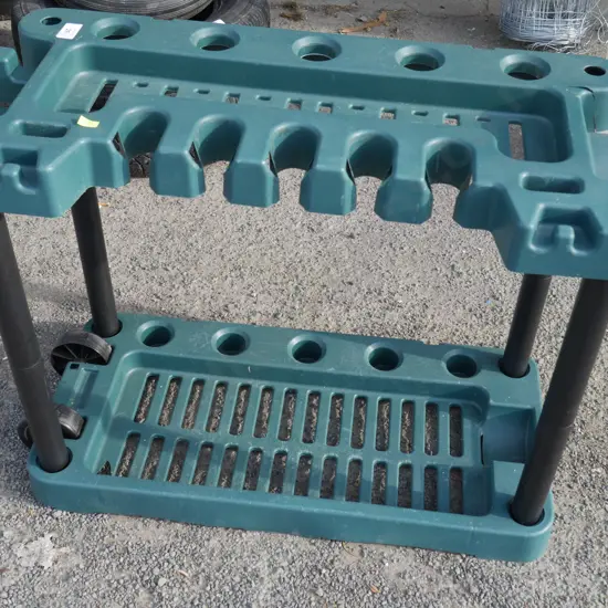 Garden tool rack