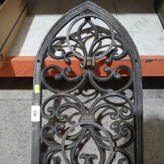 Cast iron wall hanging