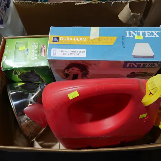 Air bed ,  kettle , quick pump