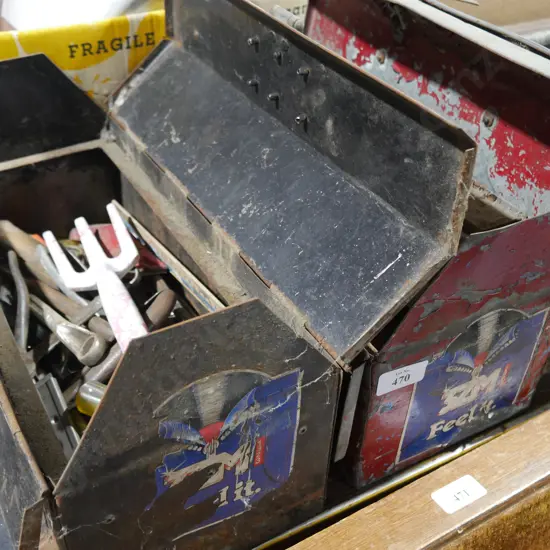 2 X toolboxes , tools