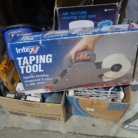 Painting and decorating supplies