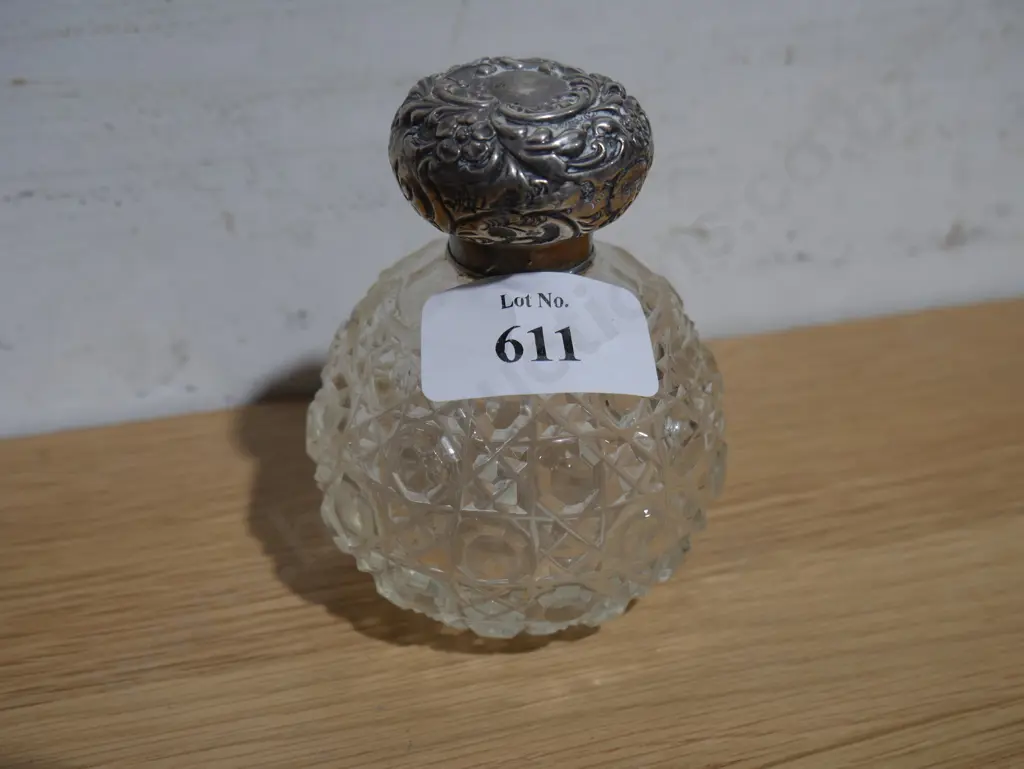 Sterling Silver top perfume bottle Image 1++