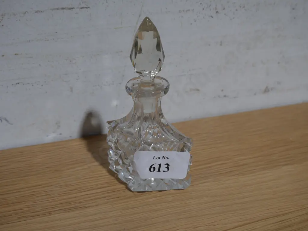 Perfume bottle Image 1++