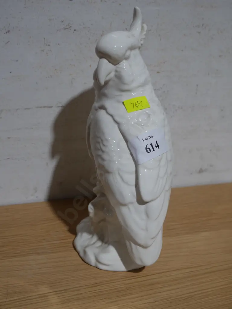 Beswick parrot Image 1++