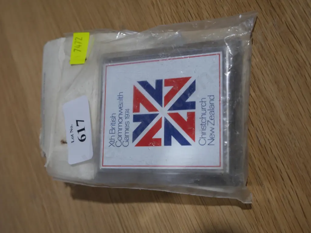 1974 Commonwealth Games car badge Image 1++