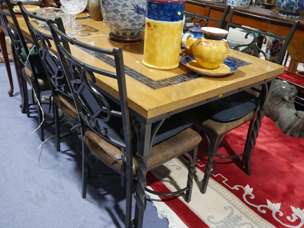 Dining table ,  6 chairs Image 1++