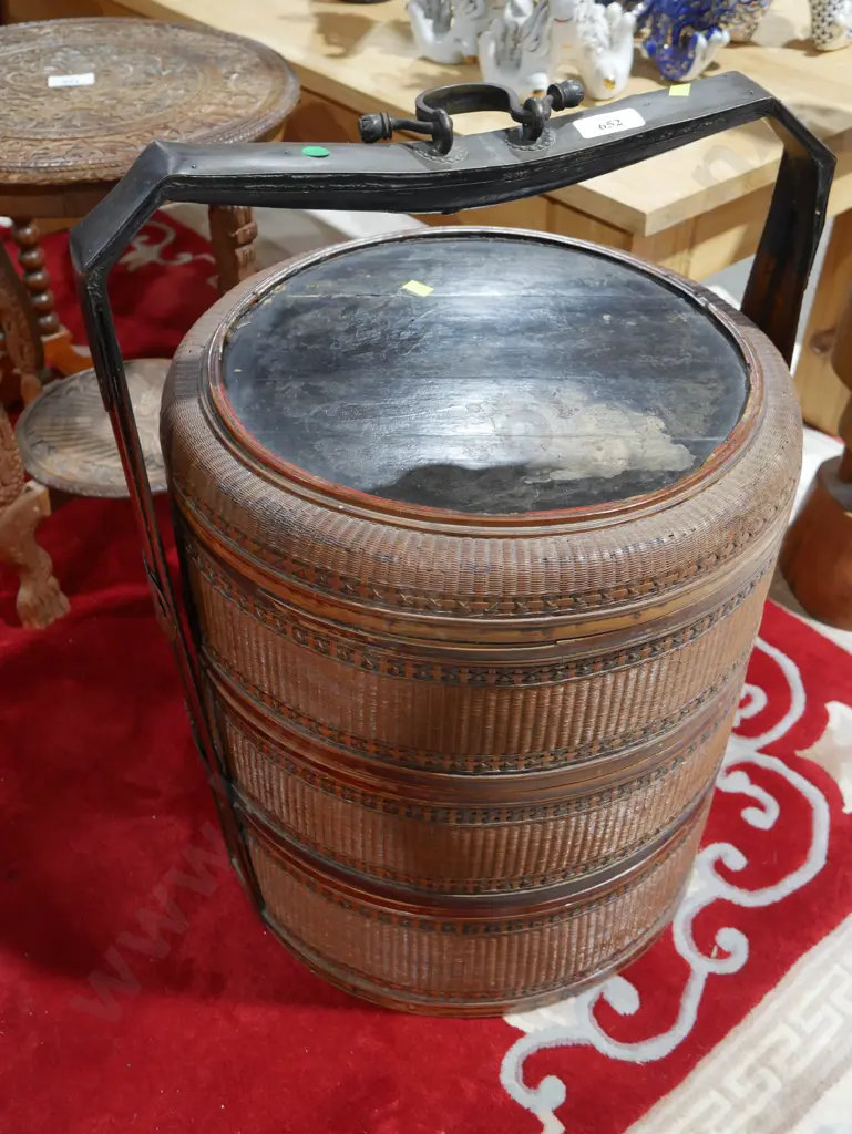 Oriental food container Image 1++