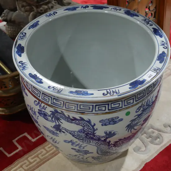 Oriental plant pot