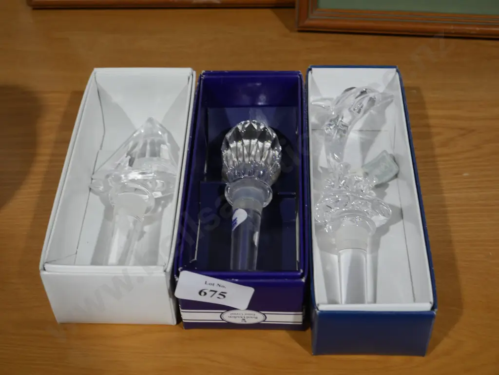 3 Crystal bottle stoppers Image 1++
