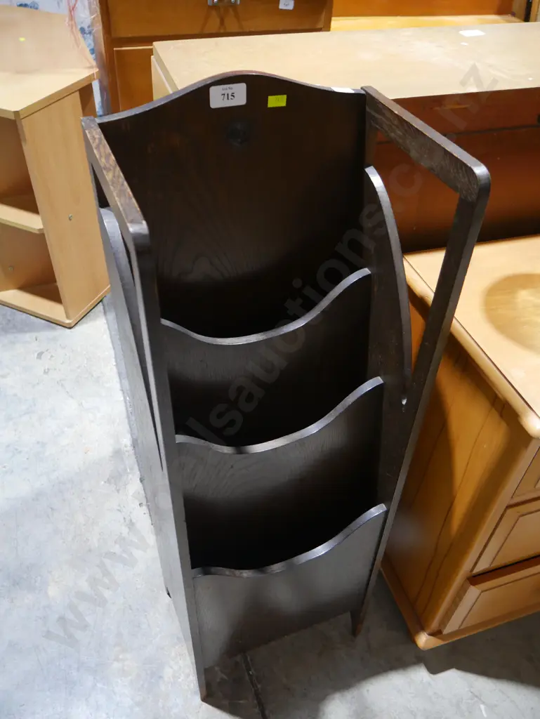 Magazine rack Image 1++