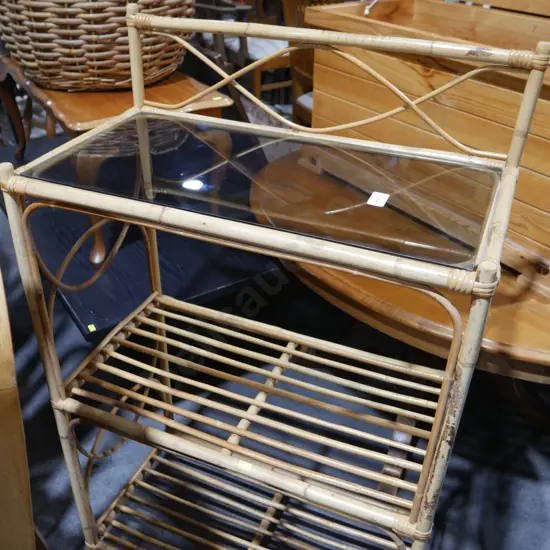 Cane shelf unit