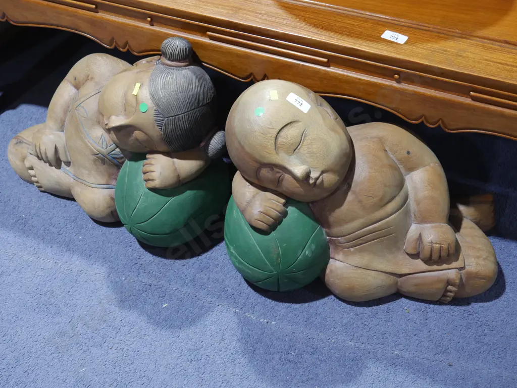 Watermelon figurines Image 1++