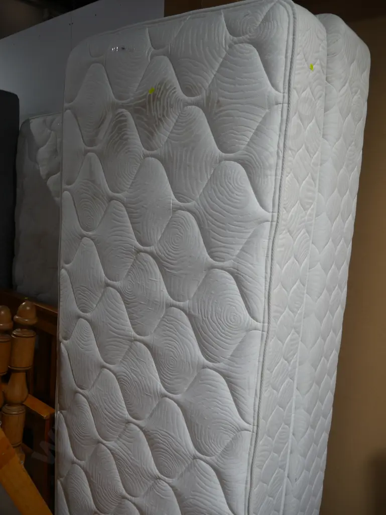 Long single bed Image 1++