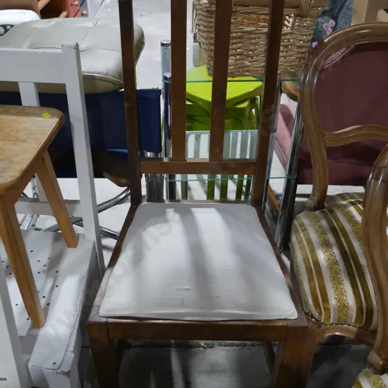 Dining chair