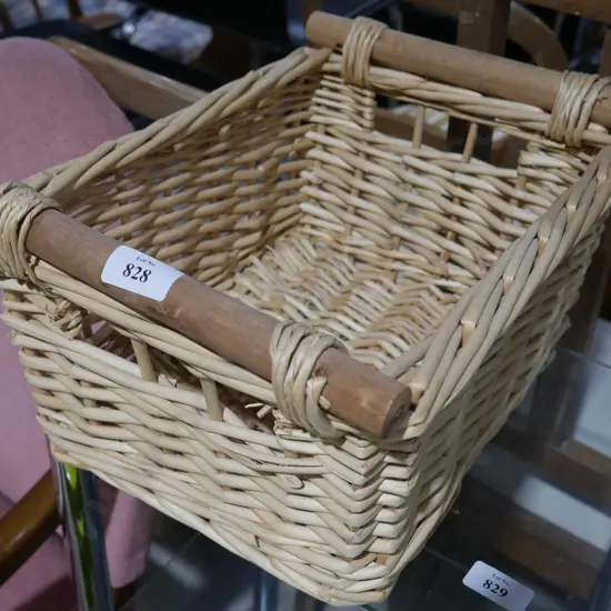 Cane basket